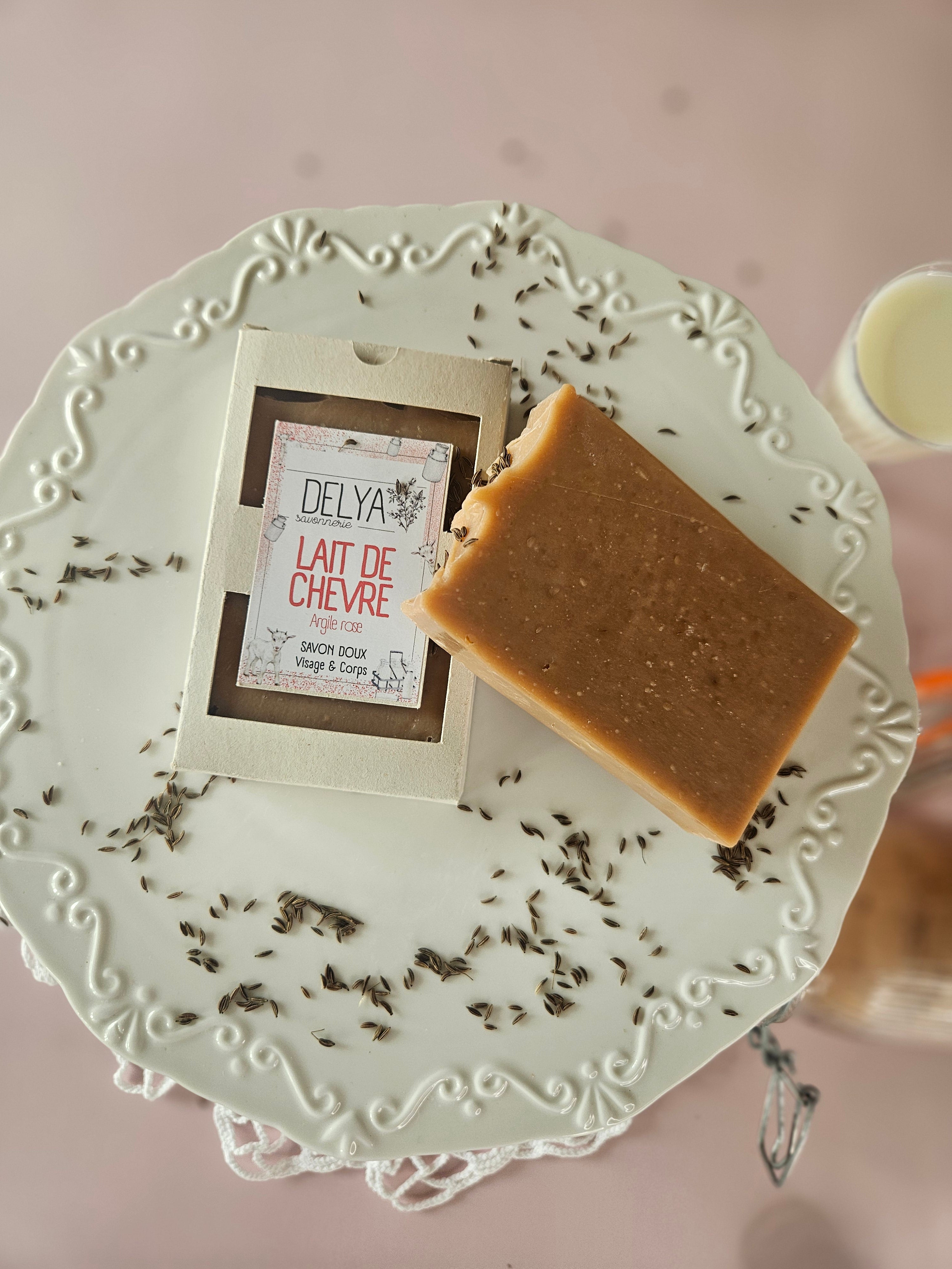 Chèvre-Argile rose